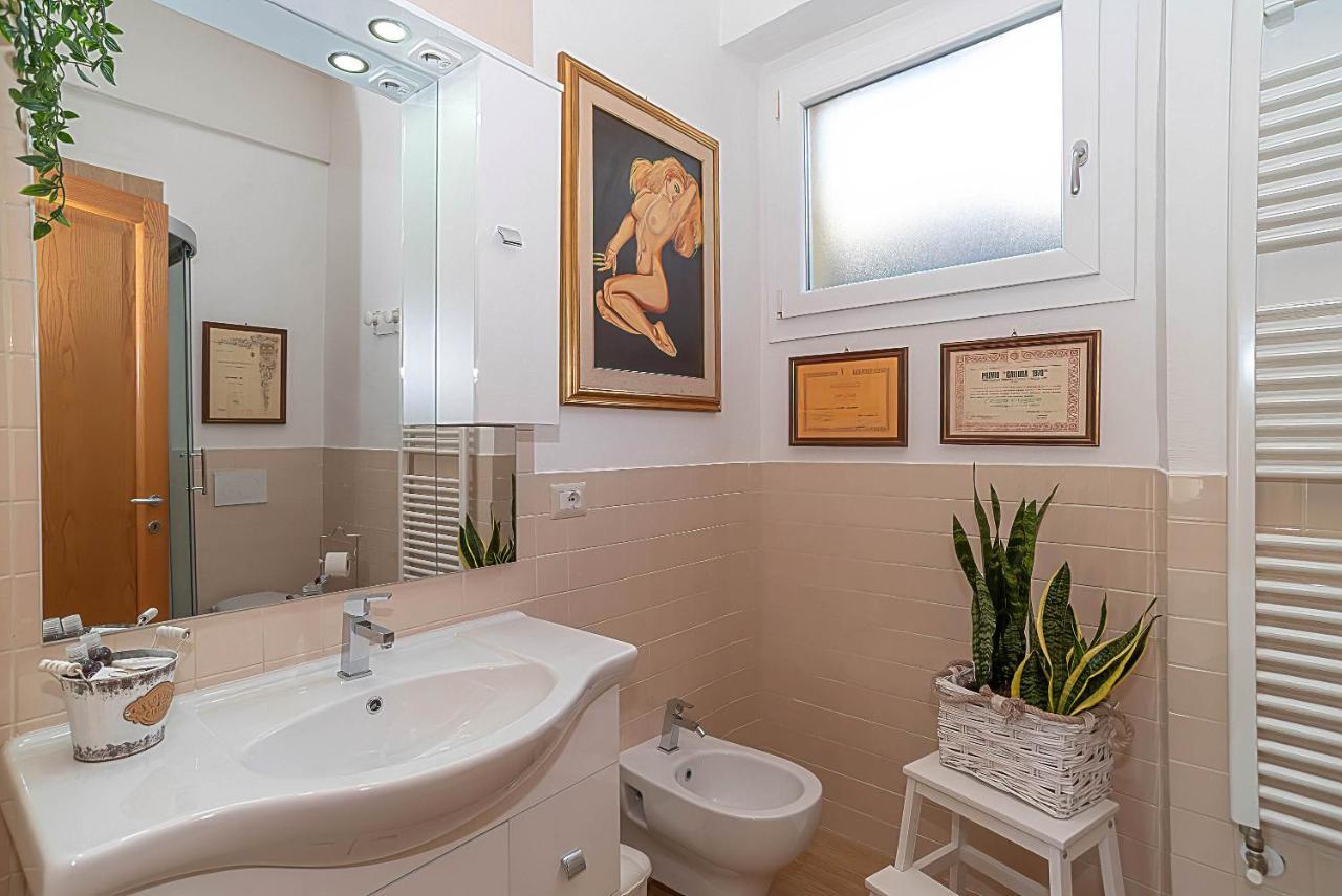 La Casa Del Pittore ออลเบีย ภายนอก รูปภาพ