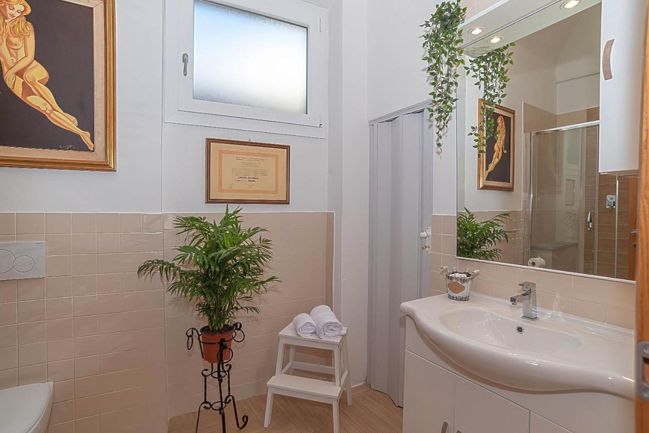La Casa Del Pittore ออลเบีย ภายนอก รูปภาพ