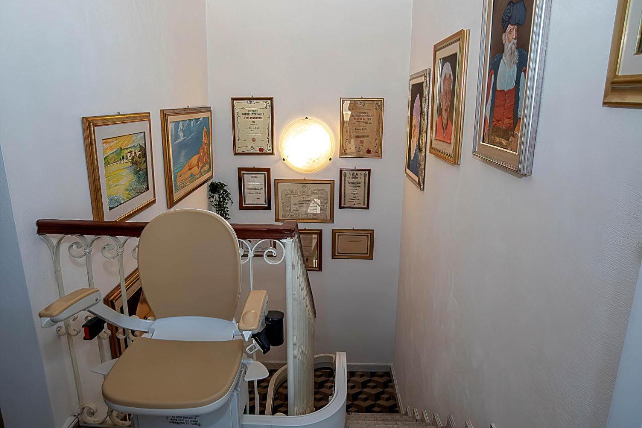 La Casa Del Pittore ออลเบีย ภายนอก รูปภาพ
